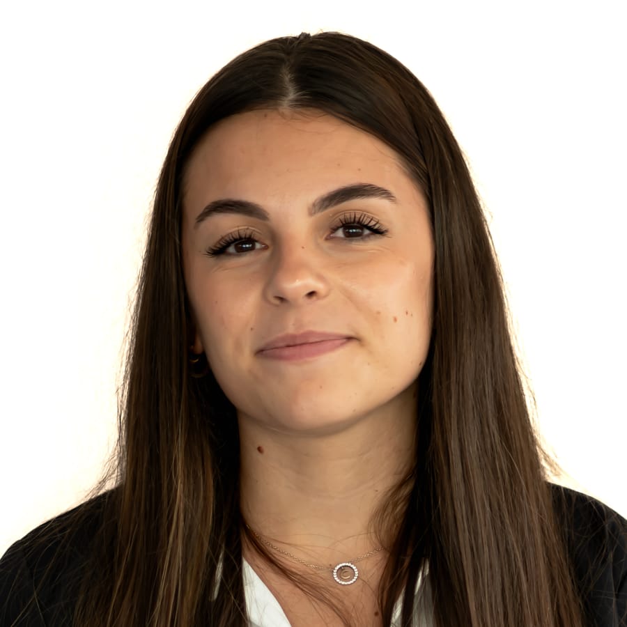 Clara – Assistante administrative